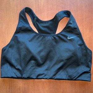 Nike black sports bra sz large